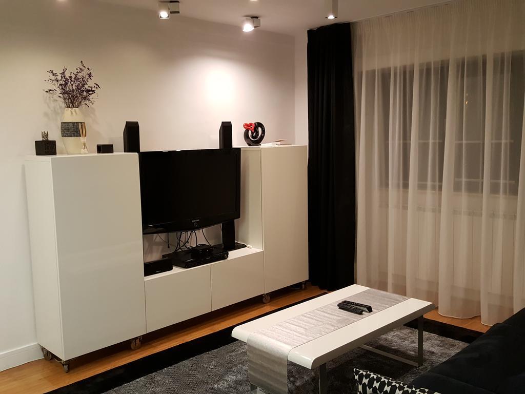 Mihail Cioranu Apartment Бухарест Экстерьер фото